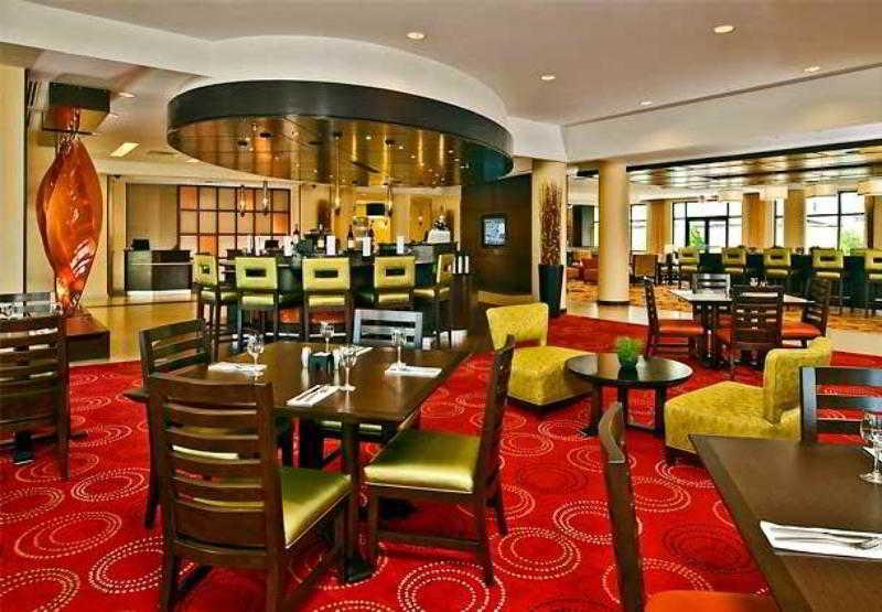 Hotel Courtyard Newport News Airport Restaurant photo